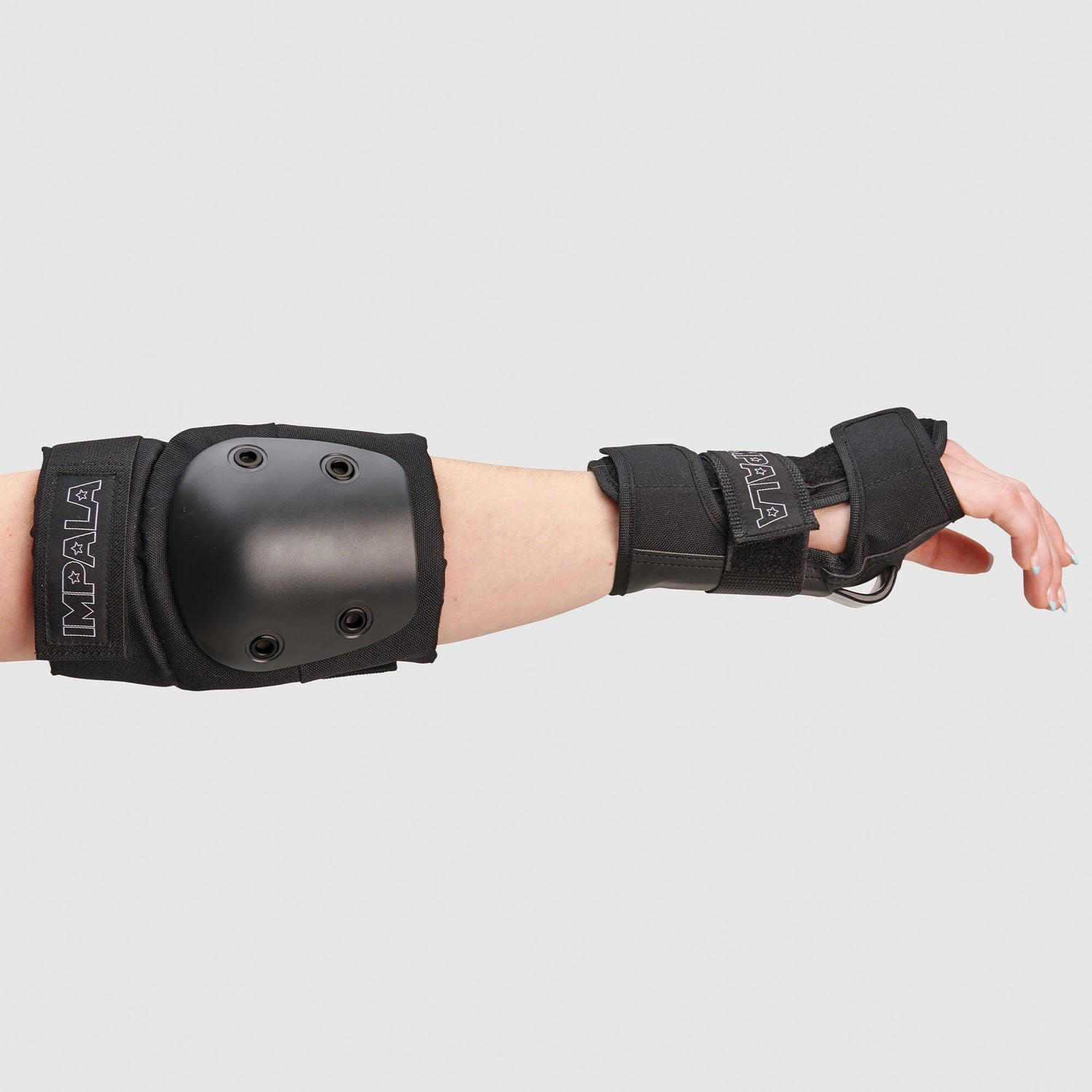 Impala Adult Protective Pack - Black